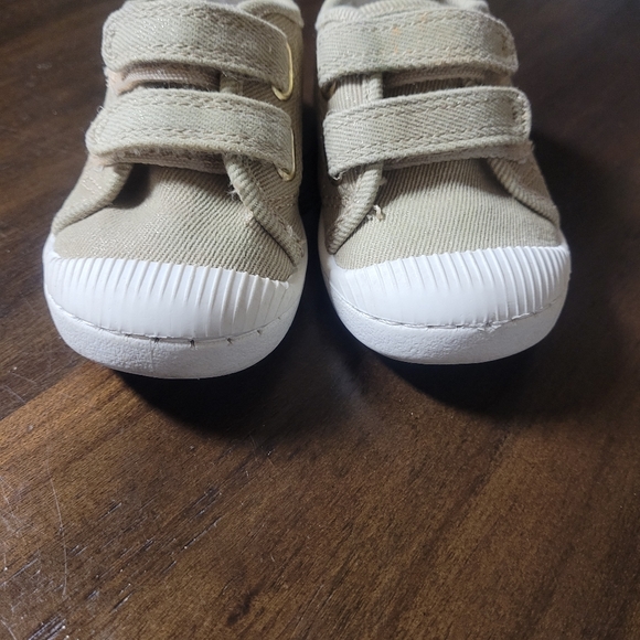 Cat and Jack Baby Girl Sneakers Beginner‎ Walker Tan Shimmer Size 5 - Picture 5 of 7